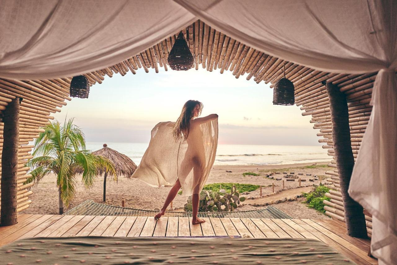 ホテル Playa Viva Juluchuca エクステリア 写真